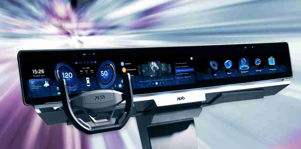 冰球突破开拓前瞻显示技术创新应用，，结合优异整合设计能力，，，，开发智能车载FIDM Plus一体化显示方案，，让驾驶操作与车内娱乐体验再进化