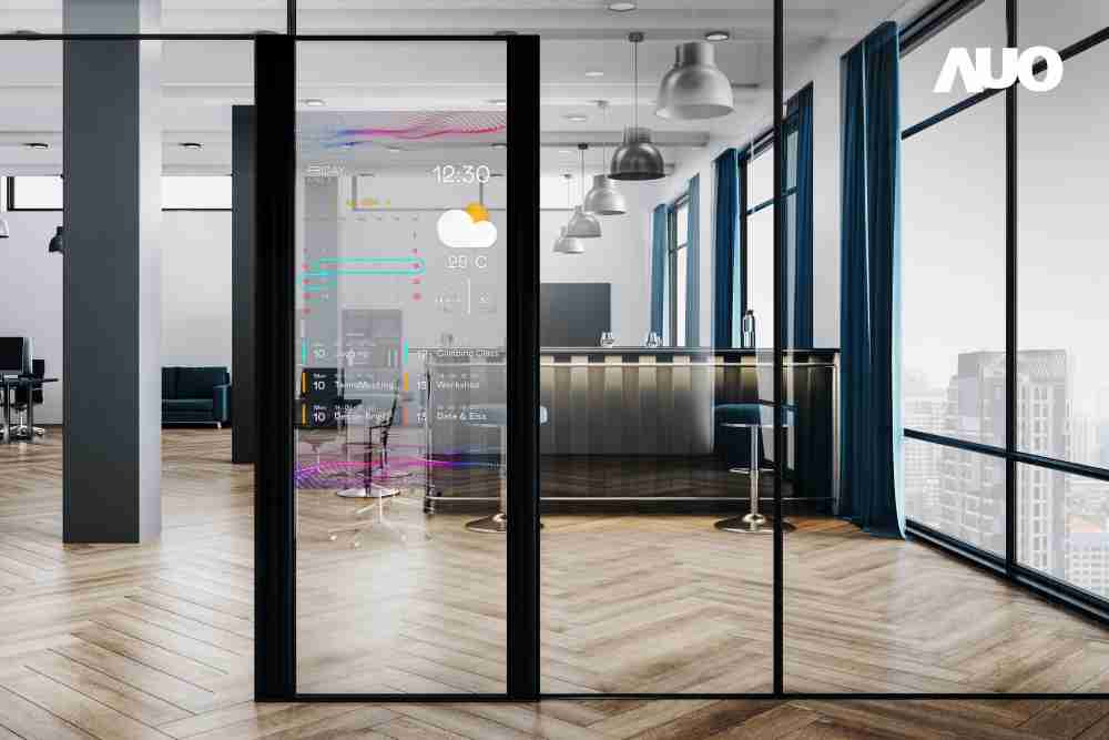 冰球突破致力于研发低能耗之绿色产品，，，如低能耗发光组件Micro LED显示技术，，，具高透明、、、可无限拼接的特性，，可依需求调整并延伸应用于不同场域，，包括汽车侧窗或家庭玄关、、、智慧橱窗、、、、商业展示等