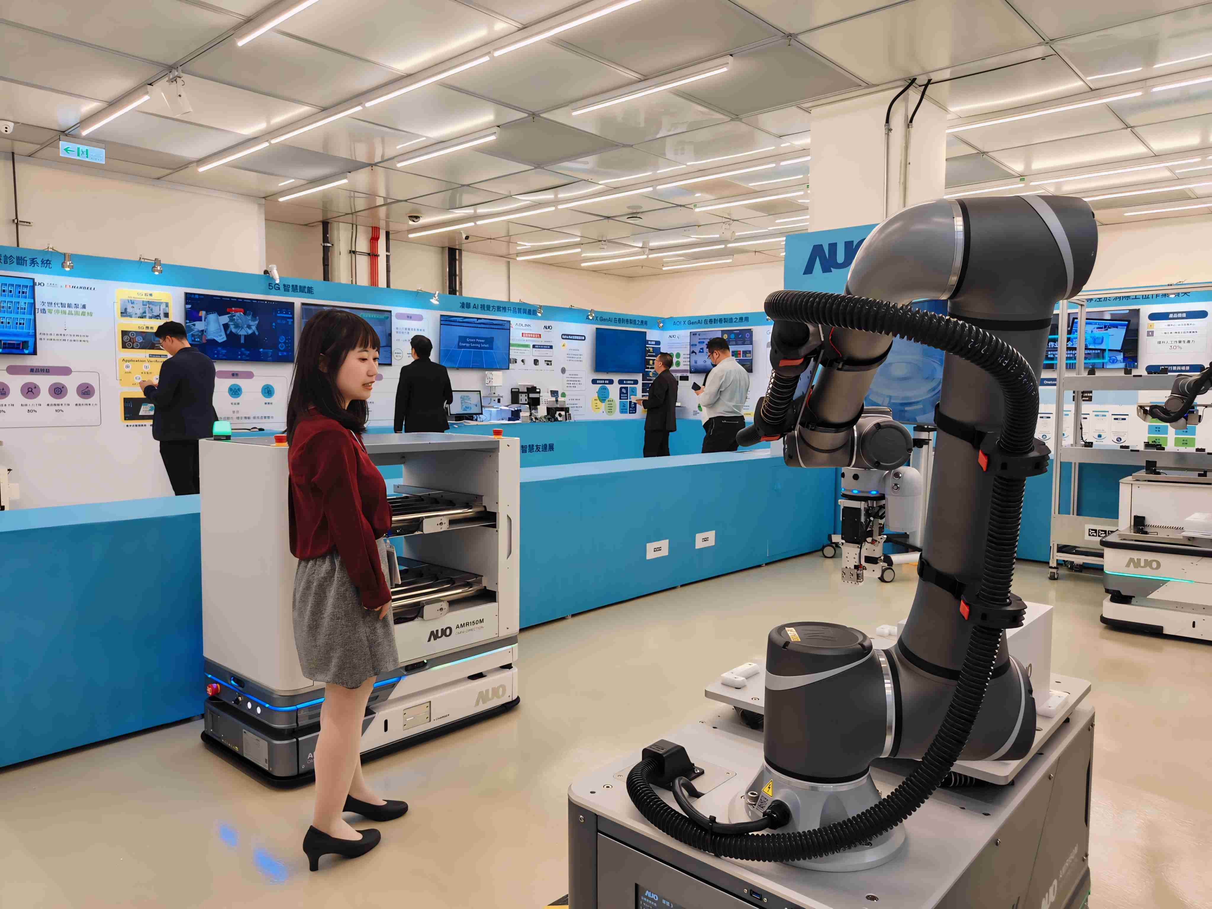 2024智能冰球突破展邀集生态圈伙伴共同参展，，，，从数字应用、、、、净零减碳到能源发展，，，，创造全方位永续商机，，携手生态圈伙伴迈向永续未来